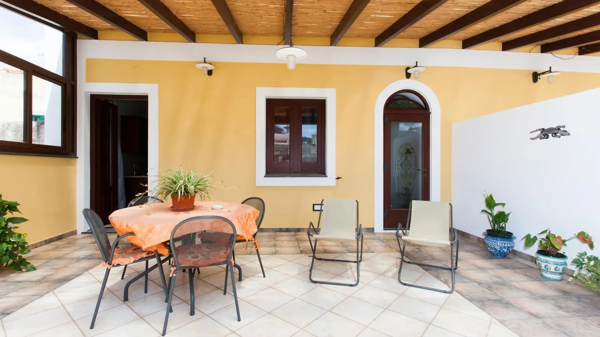 Residence Marina Corta Липари